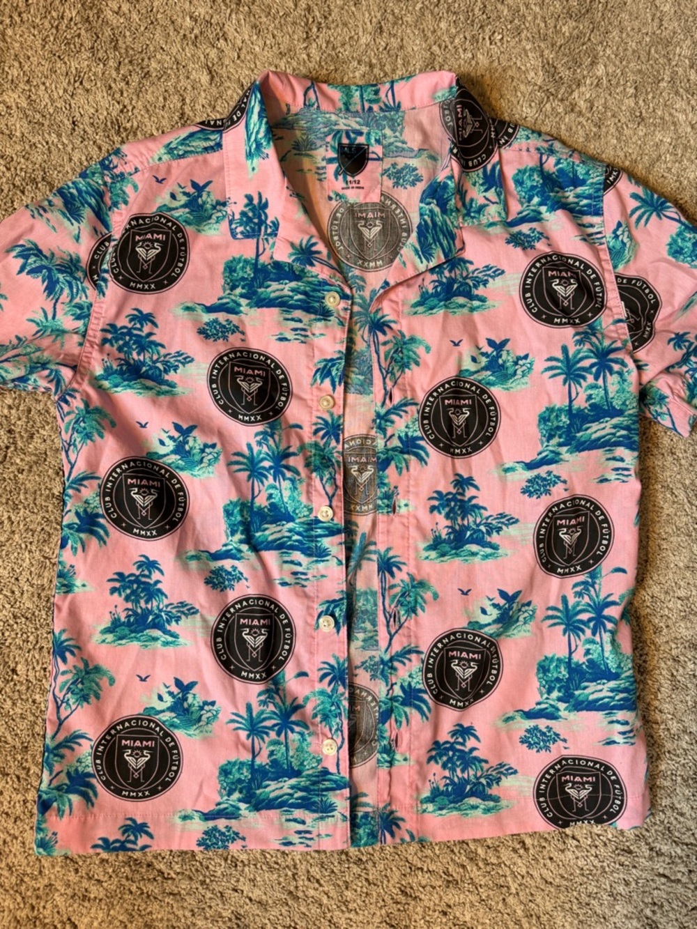 Kids Inter Miami Messi Short-Sleeve Tropical Button-Down Shirt Size 11-12